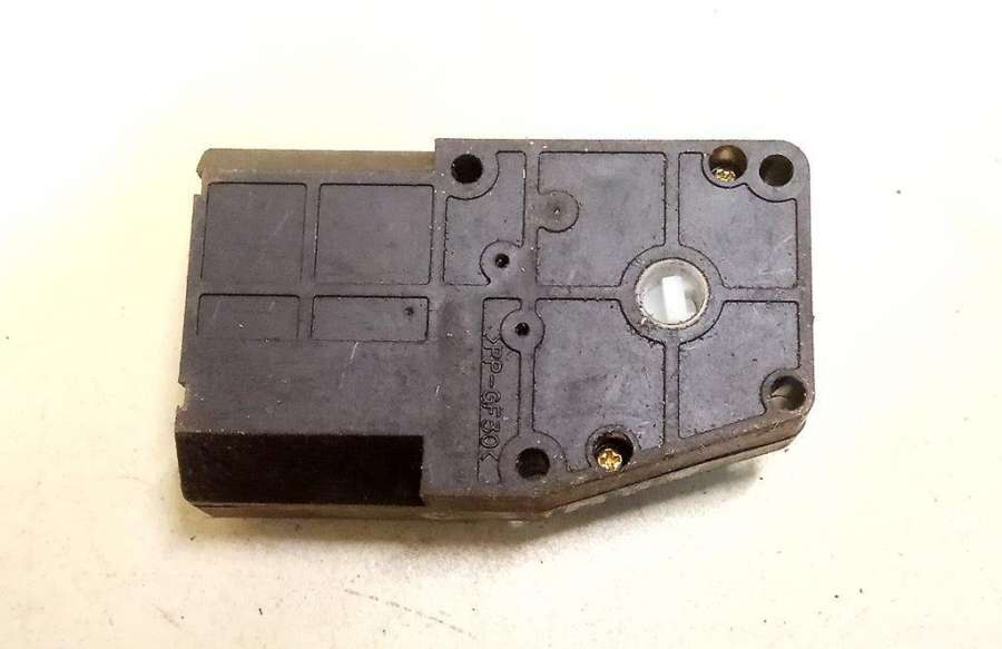 502752-2900 Моторчик заслонки печки Mitsubishi Lancer 8 2001г. | Фото № 2 502752-2900 Моторчик заслонки печки Mitsubishi Lancer 8 2001г. - Фото 2