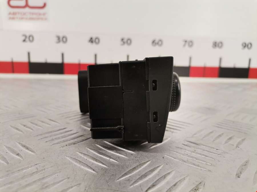 93394756 Переключатель света Opel Meriva A (2003-2010) Минивэн 2004г. | Фото № 4 93394756 Переключатель света Opel Meriva A (2003-2010) Минивэн 2004г. - Фото 4