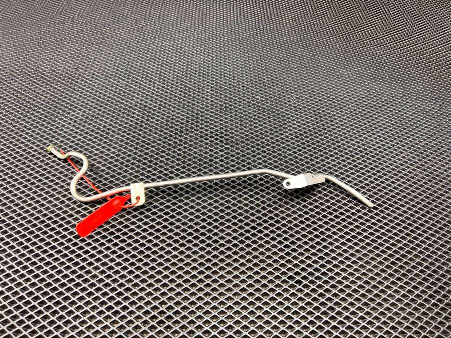 AJ812251LR0107278W936754BB Трубка слива масла  Jaguar XF X250 CC9 2011г. | Фото № 1  AJ812251LR0107278W936754BB Трубка слива масла  Jaguar XF X250 CC9 2011г. - Фото 1