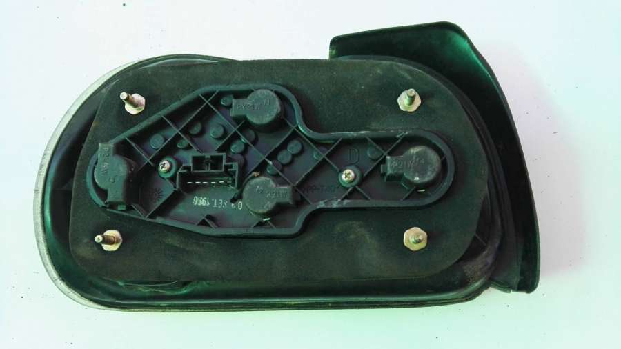 Фонарь задний правый  Fiat Marea  1998г. | Фото № 2   Фонарь задний правый  Fiat Marea  1998г. - Фото 2