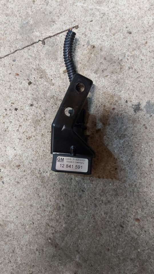 12841591002455000046 Датчик ускорения  Opel Insignia (A) седан 2012г. | Фото № 1  12841591002455000046 Датчик ускорения  Opel Insignia (A) седан 2012г. - Фото 1