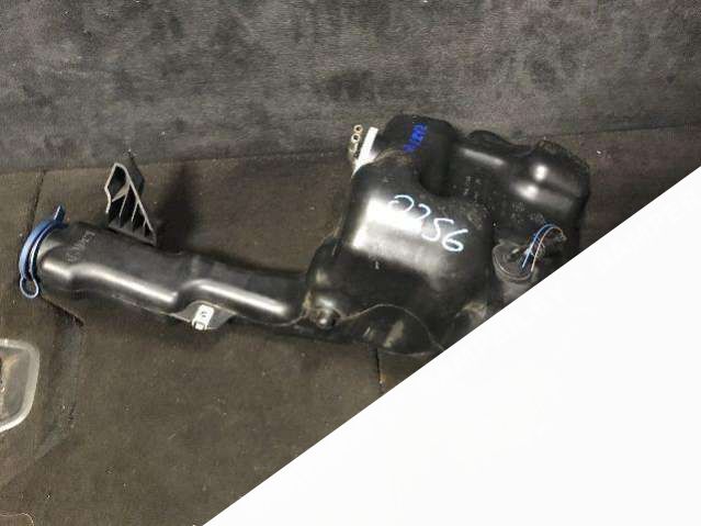 A2048602360 Бачок омывателя Mercedes E W212 Avantgarde 2011г. | Фото № 1 A2048602360 Бачок омывателя Mercedes E W212 Avantgarde 2011г. - Фото 1