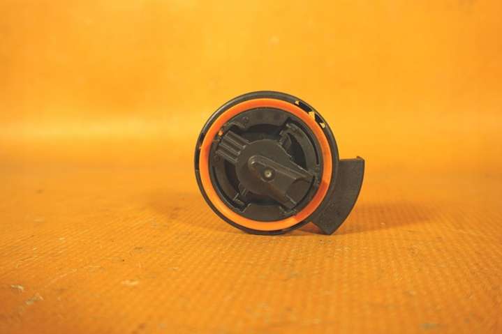 4M0955557A4m0955557a Датчик удара  Audi A4 B9 (2015-2019) 2015г. | Фото № 6  4M0955557A4m0955557a Датчик удара  Audi A4 B9 (2015-2019) 2015г. - Фото 6