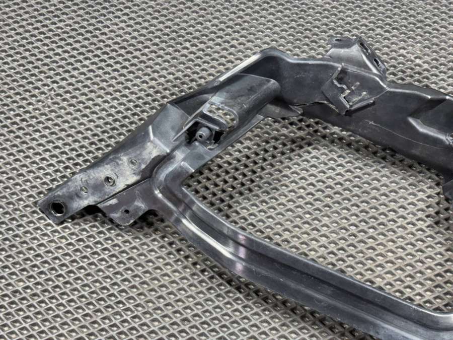 745262751127452627 Кронштейн глушителя  BMW X7 G07 2020г. | Фото № 5  745262751127452627 Кронштейн глушителя  BMW X7 G07 2020г. - Фото 5