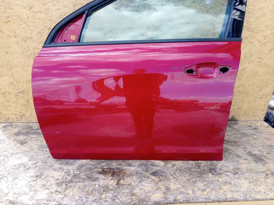 Дверь передняя левая Peugeot 308 T9 хэтчбек 2014г. | Фото № 3 Дверь передняя левая Peugeot 308 T9 хэтчбек 2014г. - Фото 3