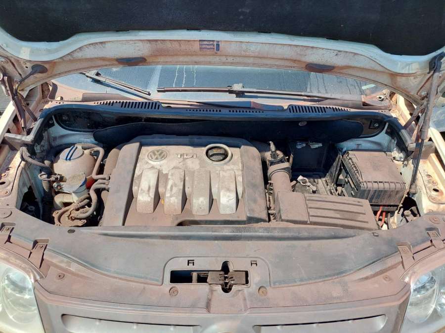 2K0827185 Ручка закрывания двери внутренняя задняя правая Volkswagen Caddy 3 (2004-2015) Фургон 2005г. | Фото № 6 2K0827185 Ручка закрывания двери внутренняя задняя правая Volkswagen Caddy 3 (2004-2015) Фургон 2005г. - Фото 6