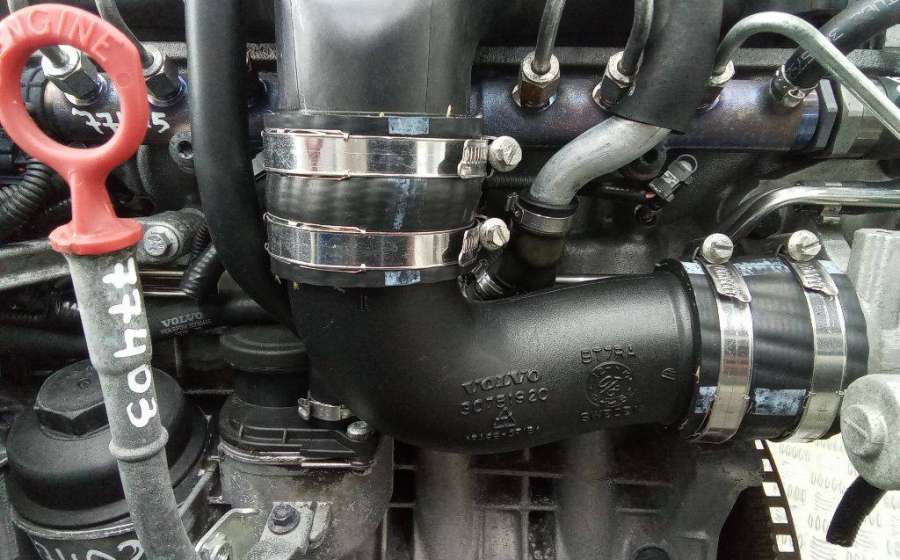 30751920 Патрубок интеркулера Volvo XC90 2008г. | Фото № 1 30751920 Патрубок интеркулера Volvo XC90 2008г. - Фото 1