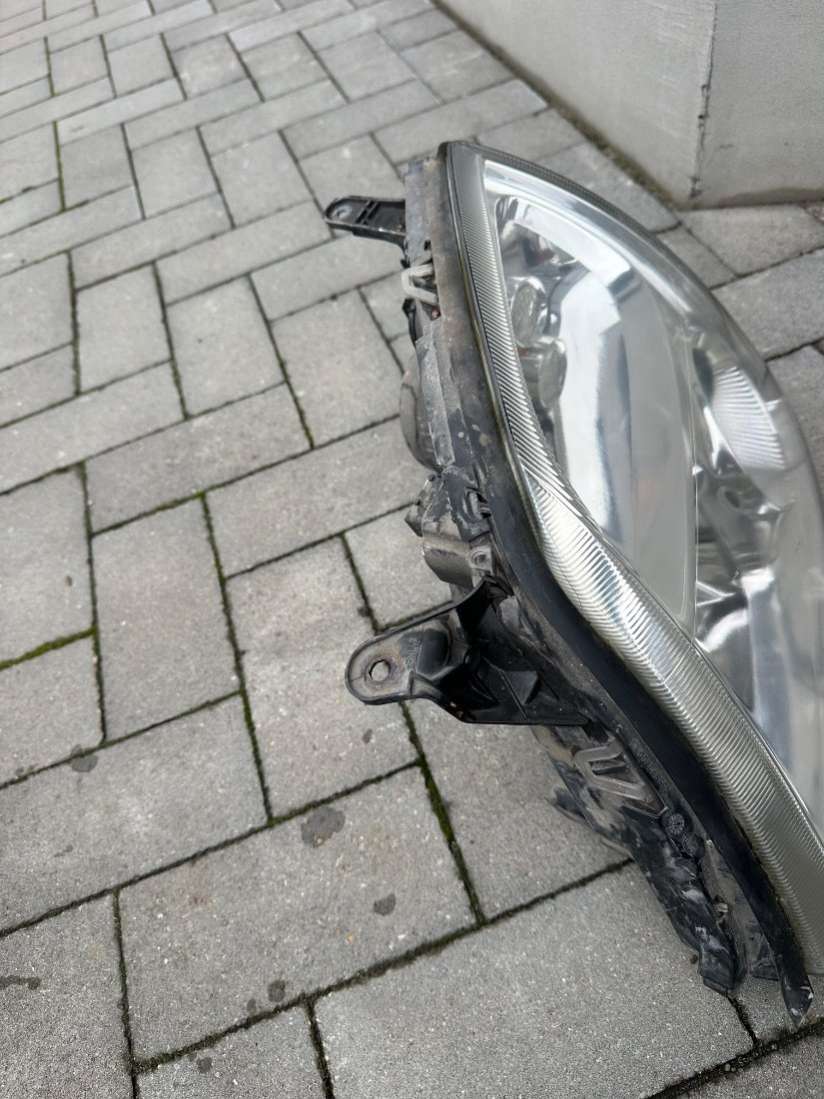 Фара передняя (комплект) Opel Signum 2005г. | Фото № 4 Фара передняя (комплект) Opel Signum 2005г. - Фото 4