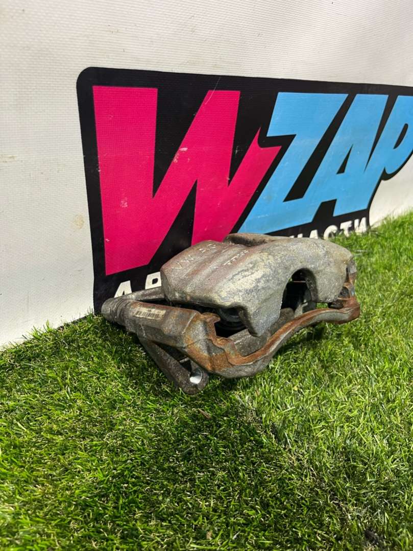 Суппорт тормозной передний левый Volkswagen Jetta 2019г. | Фото № 4 Суппорт тормозной передний левый Volkswagen Jetta 2019г. - Фото 4