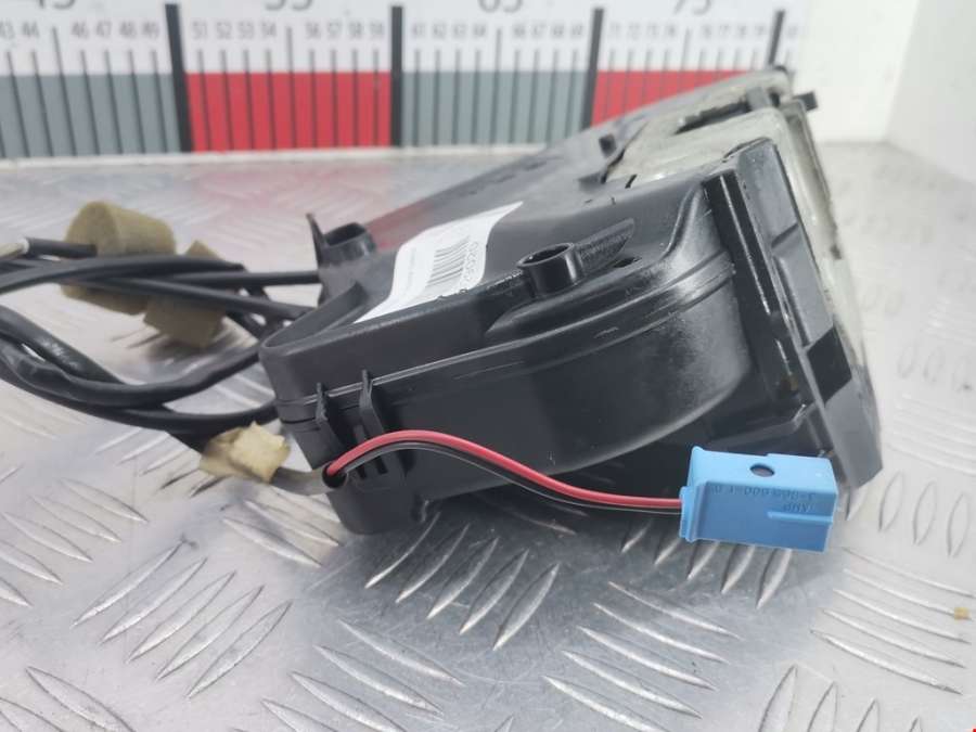 2037300235 Замок двери задней правой Mercedes C-Class (W203) (2000-2008) Универсал 2003г. | Фото № 4 2037300235 Замок двери задней правой Mercedes C-Class (W203) (2000-2008) Универсал 2003г. - Фото 4