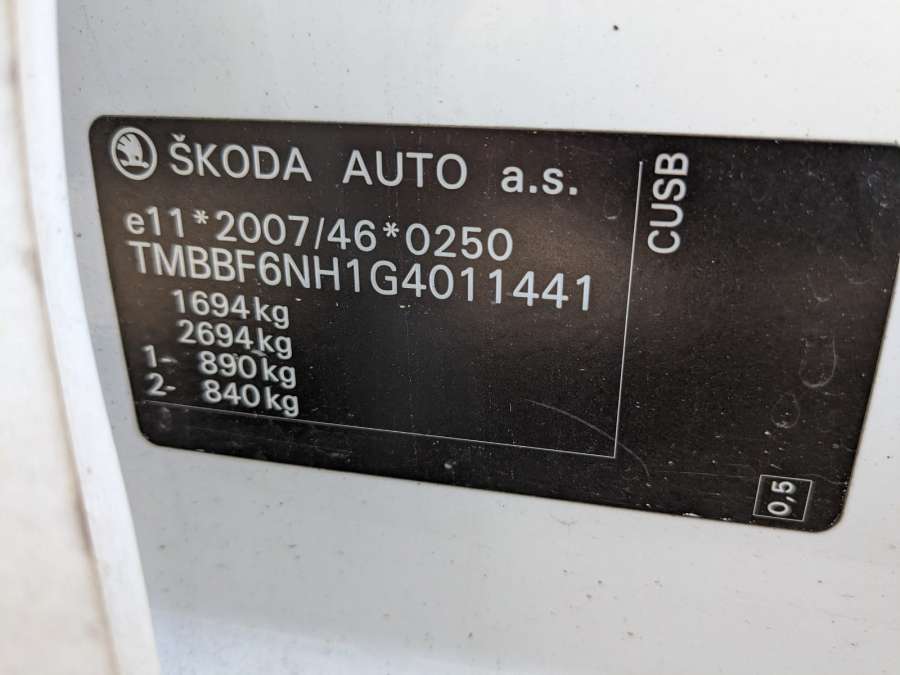 5N0837885H Ручка двери наружная передняя правая Skoda Rapid (2012-2020) Хетчбэк 5дв. 2015г. | Фото № 11 5N0837885H Ручка двери наружная передняя правая Skoda Rapid (2012-2020) Хетчбэк 5дв. 2015г. - Фото 11