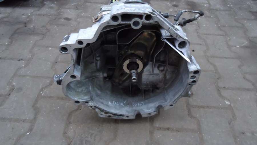 DUK КПП механическая (МКПП)  Audi A6 C5/4B 2003г. | Фото № 1  DUK КПП механическая (МКПП)  Audi A6 C5/4B 2003г. - Фото 1