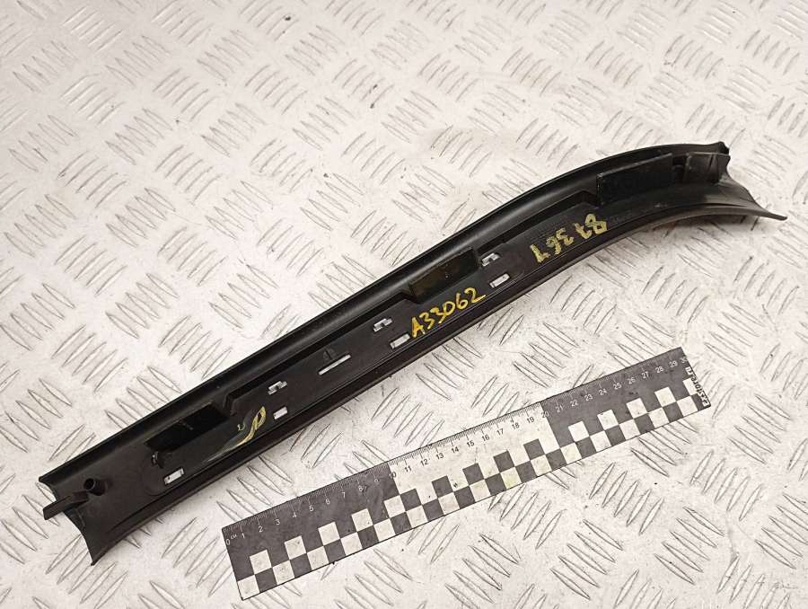 A1696801074 Накладка на порог внутренняя задняя правая  Mercedes A W169 2 поколение (2004-2008) хэтчбек 2008г. | Фото № 4  A1696801074 Накладка на порог внутренняя задняя правая  Mercedes A W169 2 поколение (2004-2008) хэтчбек 2008г. - Фото 4