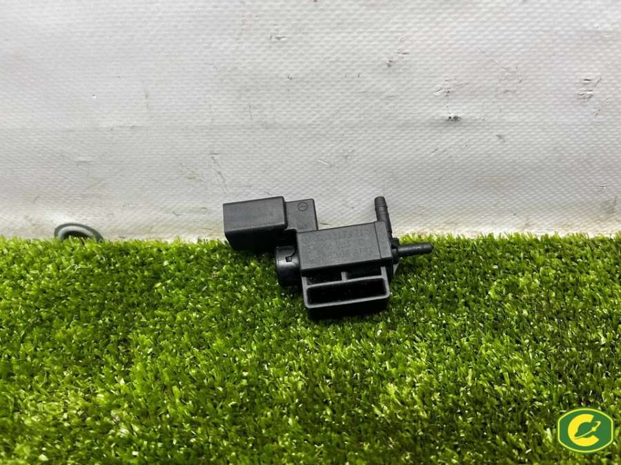 037906283C Клапан электромагнитный  Audi A4 2011г. | Фото № 5  037906283C Клапан электромагнитный  Audi A4 2011г. - Фото 5