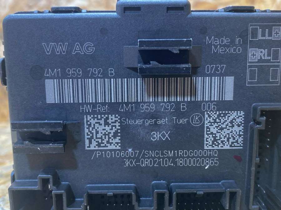 4M1959792B Блок управления двери Audi Audi Q5 FY 2018 0000г. | Фото № 2 4M1959792B Блок управления двери Audi Audi Q5 FY 2018 0000г. - Фото 2