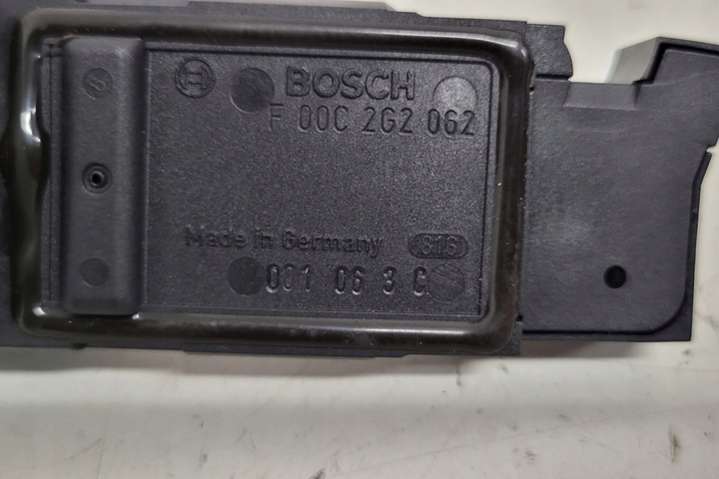 F00C2G206231096311 Расходомер воздуха BMW 1 E87/E8/E82/E88 (2004-2007) 2004г. | Фото № 3 F00C2G206231096311 Расходомер воздуха BMW 1 E87/E8/E82/E88 (2004-2007) 2004г. - Фото 3