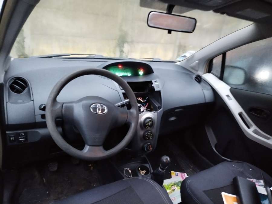 Замок зажигания Toyota Yaris 2 (2005-2011) Хетчбэк 3дв. 2009г. | Фото № 11 Замок зажигания Toyota Yaris 2 (2005-2011) Хетчбэк 3дв. 2009г. - Фото 11