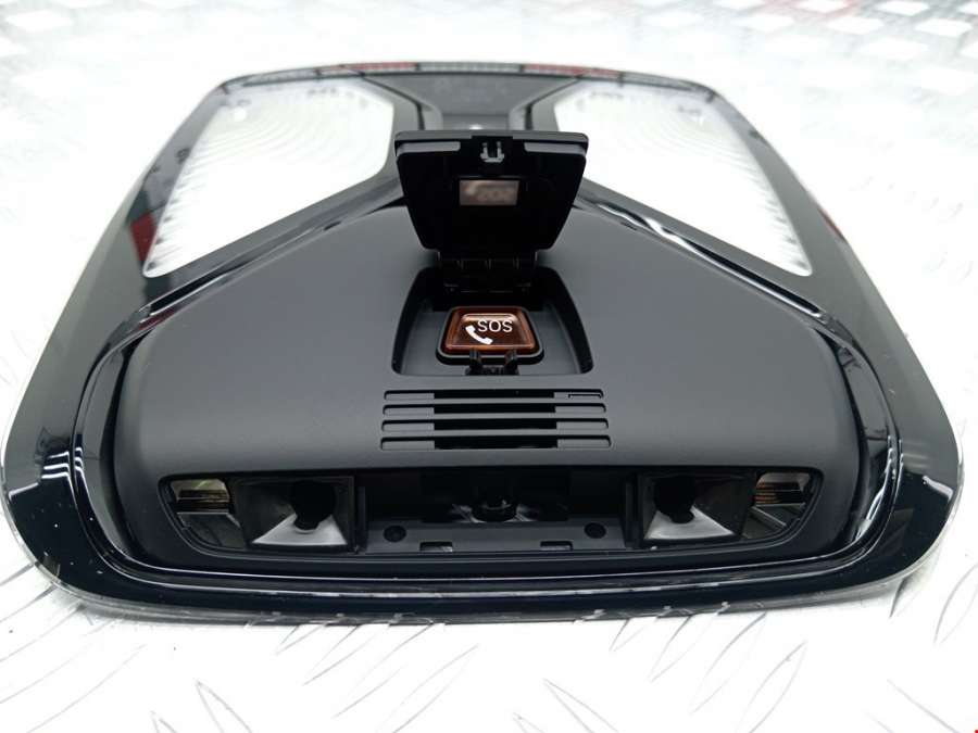 28697803 Плафон салонный BMW X3 (G01/G08) (2017-2023) Внедорожник 5дв. 2018г. | Фото № 2 28697803 Плафон салонный BMW X3 (G01/G08) (2017-2023) Внедорожник 5дв. 2018г. - Фото 2