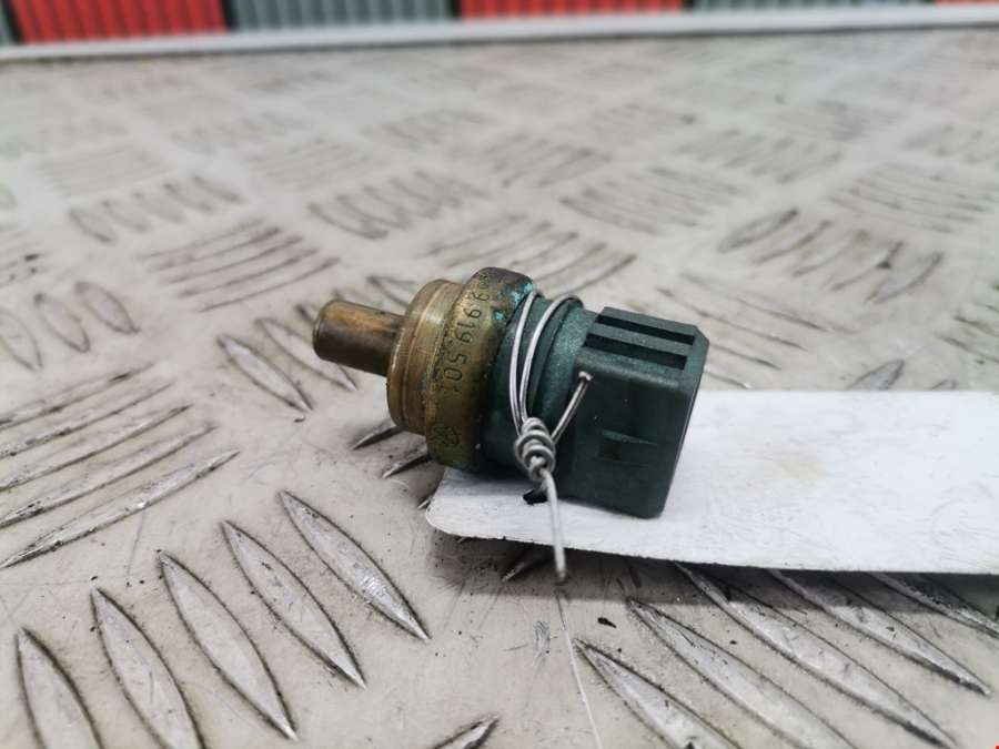 059919501A Датчик температуры охлаждающей жидкости Volkswagen Golf 4 (1997-2004) Хетчбэк 5дв. 1997г. | Фото № 1 059919501A Датчик температуры охлаждающей жидкости Volkswagen Golf 4 (1997-2004) Хетчбэк 5дв. 1997г. - Фото 1