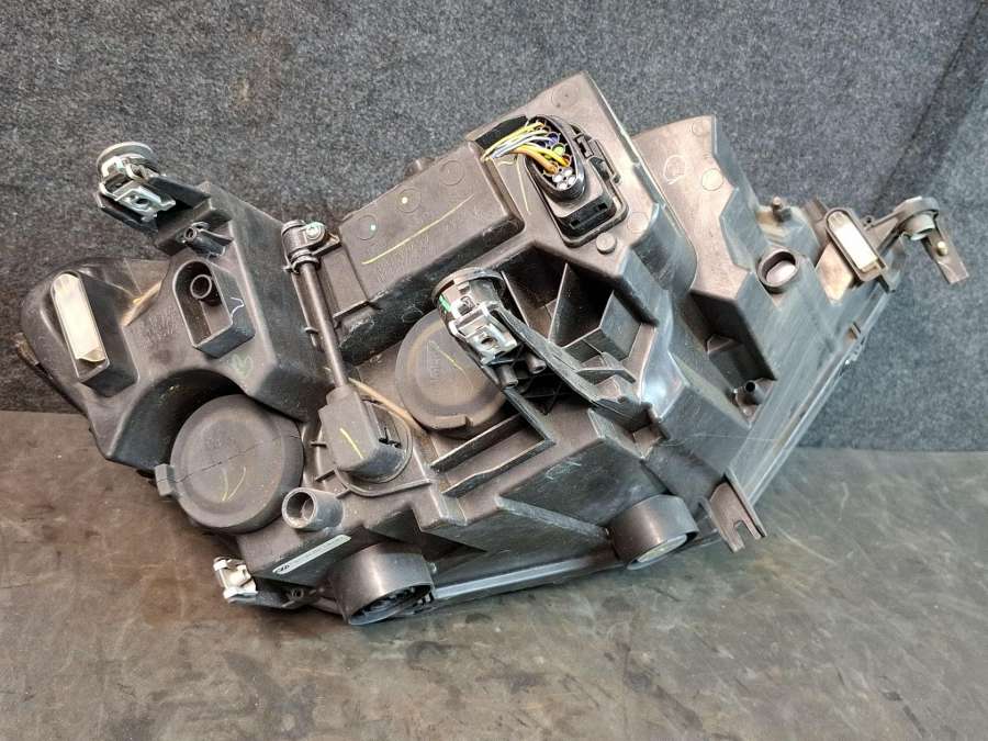 17A.941.035.E Фара левая левой Volkswagen Jetta седан 2019г. | Фото № 8 17A.941.035.E Фара левая левой Volkswagen Jetta седан 2019г. - Фото 8