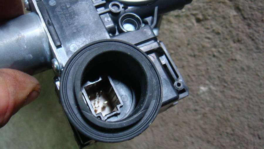 Стеклоподъемник передний правый Toyota Prius Prime (2017-…) 2017г. | Фото № 2 Стеклоподъемник передний правый Toyota Prius Prime (2017-…) 2017г. - Фото 2