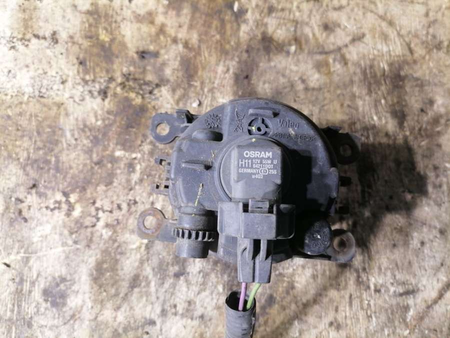 6206E18200074008 Фара противотуманная правая Peugeot 607 2007г. | Фото № 3 6206E18200074008 Фара противотуманная правая Peugeot 607 2007г. - Фото 3