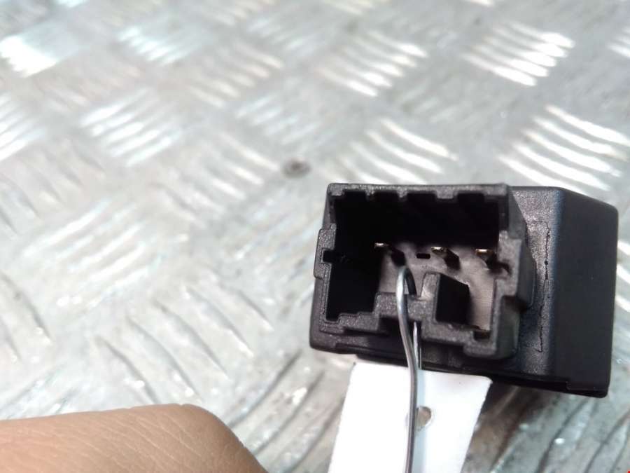 MR114337 LK04001000 Кнопка корректора фар Mitsubishi Carisma (1995-2004) Хетчбэк 5дв. 1998г. | Фото № 5 MR114337 LK04001000 Кнопка корректора фар Mitsubishi Carisma (1995-2004) Хетчбэк 5дв. 1998г. - Фото 5