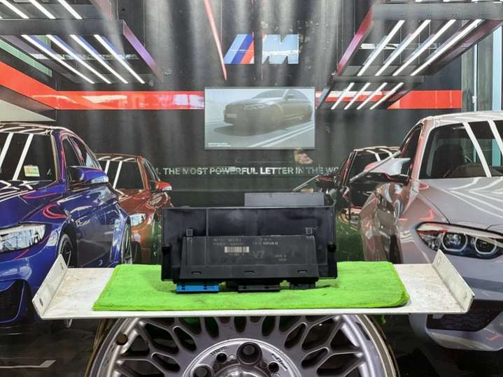 9267458 Блок комфорта BMW 5 F10/F11/GT F07 (2009-2013) 2009г. | Фото № 2 9267458 Блок комфорта BMW 5 F10/F11/GT F07 (2009-2013) 2009г. - Фото 2