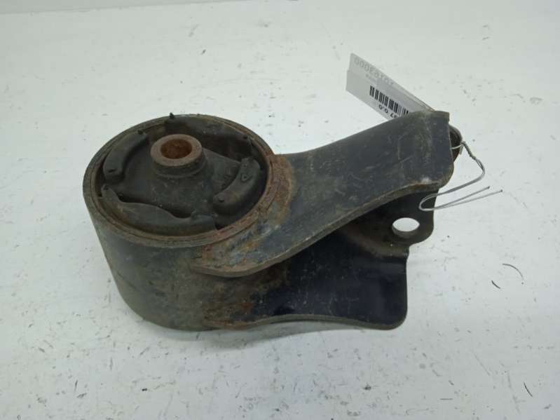 GA2A39040 Подушка крепления двигателя  Mazda 626 1997г. | Фото № 1  GA2A39040 Подушка крепления двигателя  Mazda 626 1997г. - Фото 1