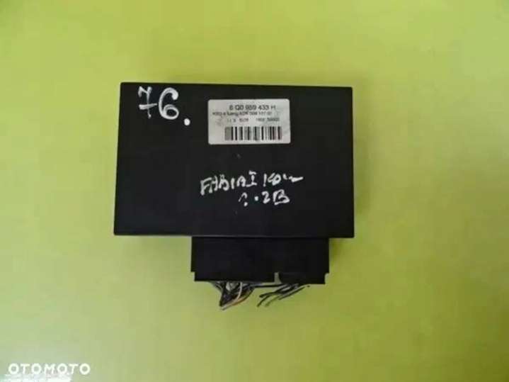 6Q0959433H Блок предохранителей Skoda Fabia 1 поколение (1999-2004) 1999г. | Фото № 1 6Q0959433H Блок предохранителей Skoda Fabia 1 поколение (1999-2004) 1999г. - Фото 1