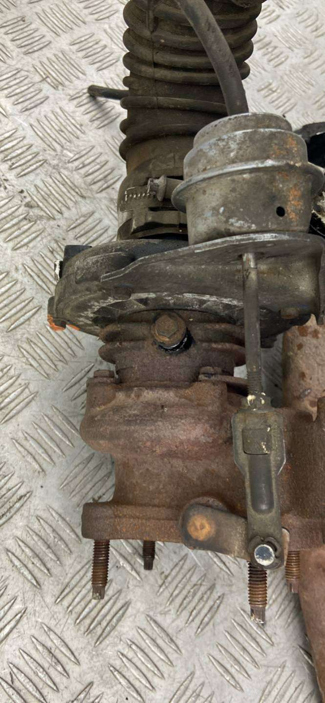 Турбина  Renault Trafic 2009г. | Фото № 3   Турбина  Renault Trafic 2009г. - Фото 3