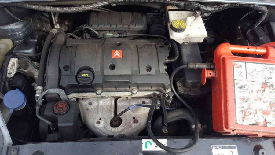 Петля крышки (двери) багажника Citroen Xsara Picasso (1999-2012) Минивэн 2007г. | Фото № 7 Петля крышки (двери) багажника Citroen Xsara Picasso (1999-2012) Минивэн 2007г. - Фото 7