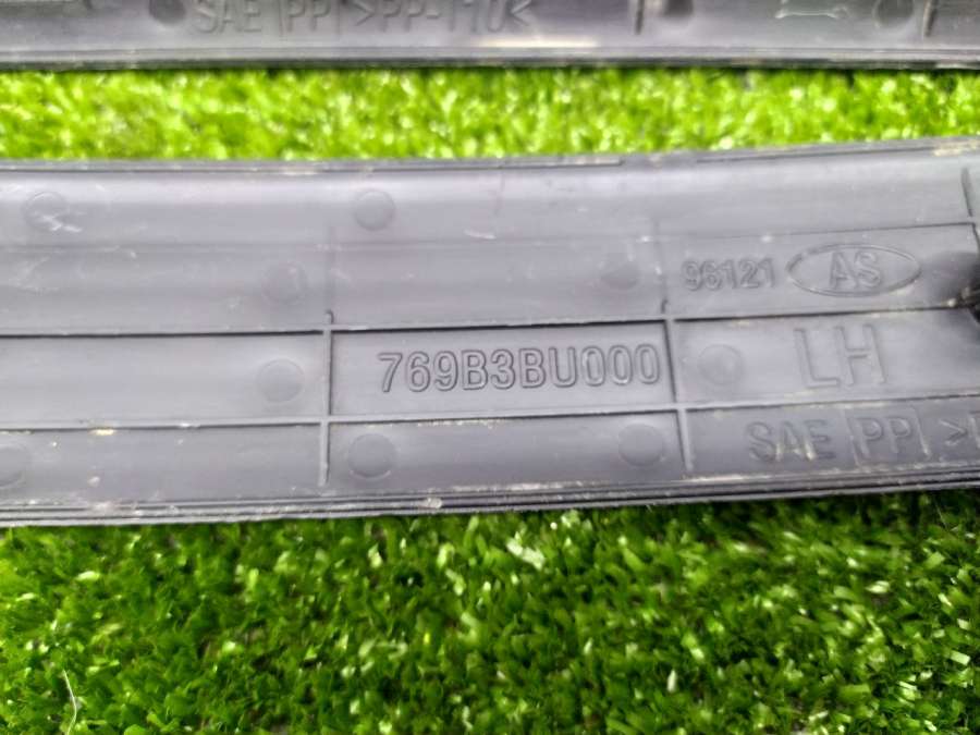 769B2BU000  Накладка порога задняя (пара)   Nissan Almera Tino 2000г. | Фото № 8  769B2BU000  Накладка порога задняя (пара)   Nissan Almera Tino 2000г. - Фото 8