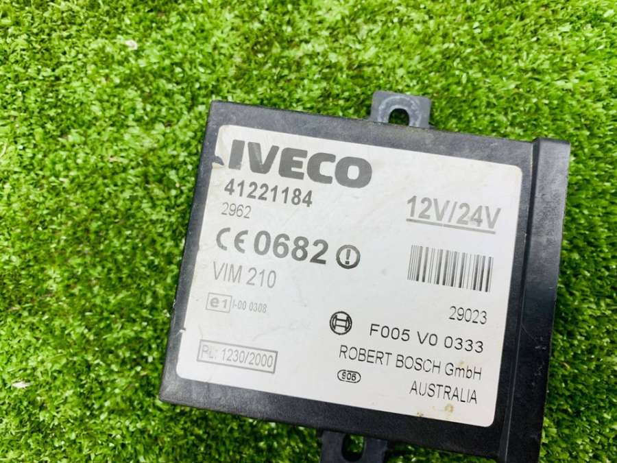 41221184 Антенна иммобилайзера  Iveco Daily 2001г. | Фото № 7  41221184 Антенна иммобилайзера  Iveco Daily 2001г. - Фото 7