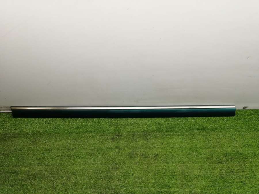 2026909362 Молдинг (накладка) двери передней левой Mercedes C W202 1996г. | Фото № 2 2026909362 Молдинг (накладка) двери передней левой Mercedes C W202 1996г. - Фото 2