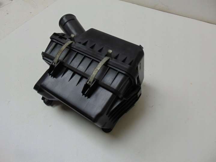 1500A131 Корпус воздушного фильтра Mitsubishi Lancer VIII (1997-2002) 1997г. | Фото № 9 1500A131 Корпус воздушного фильтра Mitsubishi Lancer VIII (1997-2002) 1997г. - Фото 9