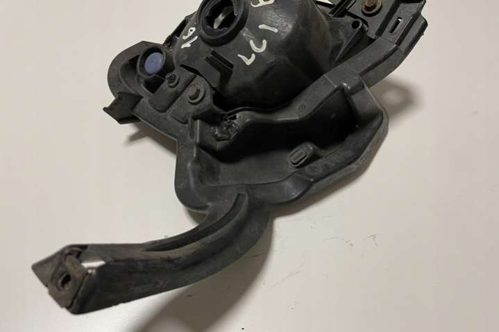 7154717 Фара противотуманная левая  BMW 3 E90/E91/E92/E9 (2005-201) 2005г. | Фото № 3  7154717 Фара противотуманная левая  BMW 3 E90/E91/E92/E9 (2005-201) 2005г. - Фото 3