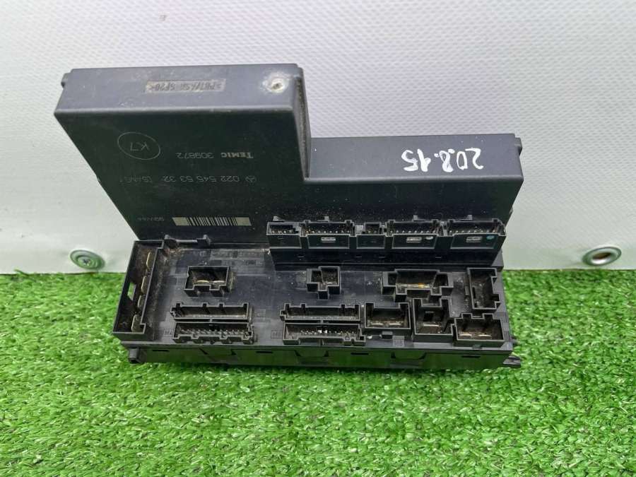 0225455332 Блок предохранителей Mercedes E W210 2001г. | Фото № 3 0225455332 Блок предохранителей Mercedes E W210 2001г. - Фото 3