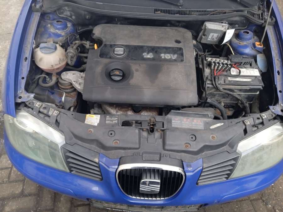 Замок капота Seat Ibiza 3 (2002-2008) Хетчбэк 3дв. 2003г. | Фото № 5 Замок капота Seat Ibiza 3 (2002-2008) Хетчбэк 3дв. 2003г. - Фото 5