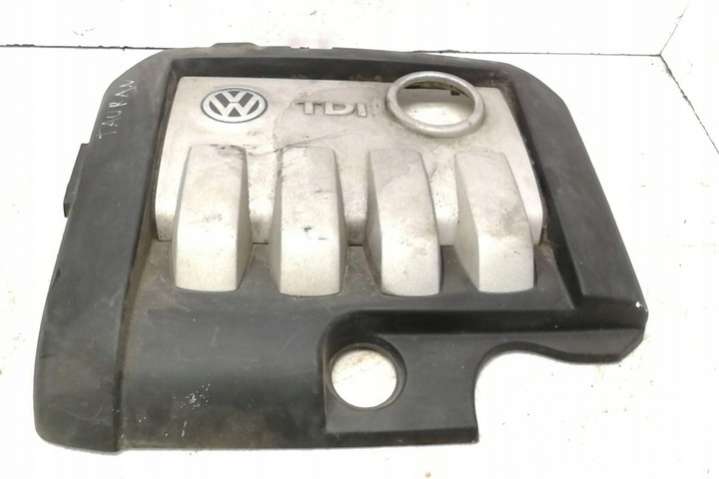 03G103925AN Декоративная крышка двигателя  Volkswagen Golf 5 поколение (2004-2009) 2004г. | Фото № 4  03G103925AN Декоративная крышка двигателя  Volkswagen Golf 5 поколение (2004-2009) 2004г. - Фото 4