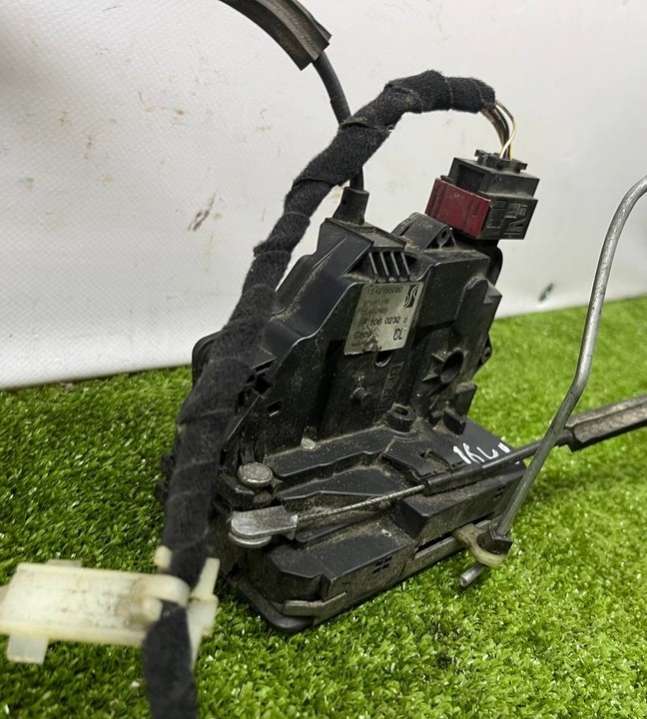 1342155080 Замок двери передней левой Peugeot Boxer 2 2009г. | Фото № 4 1342155080 Замок двери передней левой Peugeot Boxer 2 2009г. - Фото 4