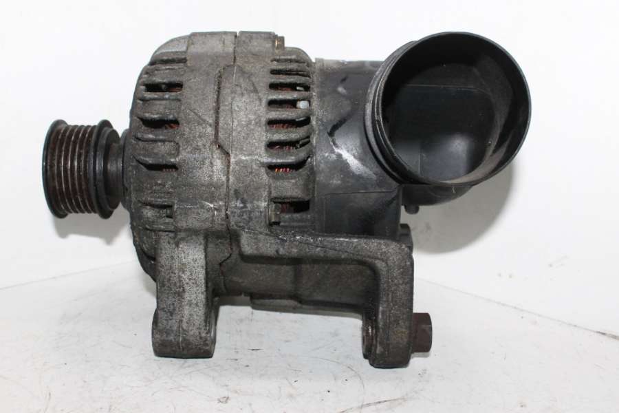 1740624 Генератор  BMW 7 седан 2001г. | Фото № 2  1740624 Генератор  BMW 7 седан 2001г. - Фото 2