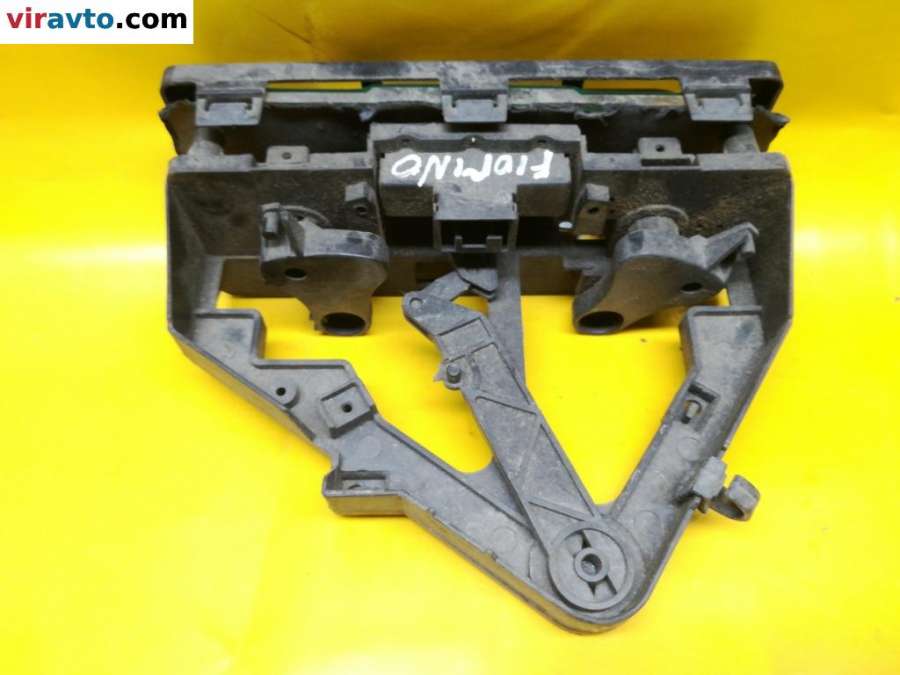 Блок управления печки/климат-контроля Fiat Fiorino 1 поколение (1980-1987) 1986г. | Фото № 2 Блок управления печки/климат-контроля Fiat Fiorino 1 поколение (1980-1987) 1986г. - Фото 2