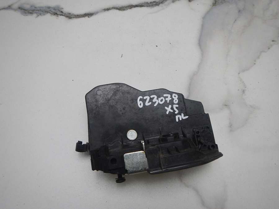 51217276681 Замок двери передней левой Bmw X5 0000г. | Фото № 1 51217276681 Замок двери передней левой Bmw X5 0000г. - Фото 1