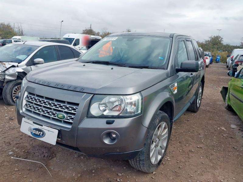 Фонарь задний правый  LAND ROVER FREELANDER 2 2006г. | Фото № 1   Фонарь задний правый  LAND ROVER FREELANDER 2 2006г. - Фото 1