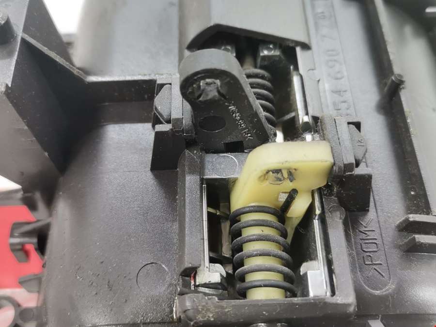 1485469077 Ручка двери сдвижной внутренняя Peugeot 807 (2002-2010) Минивэн 2006г. | Фото № 3 1485469077 Ручка двери сдвижной внутренняя Peugeot 807 (2002-2010) Минивэн 2006г. - Фото 3