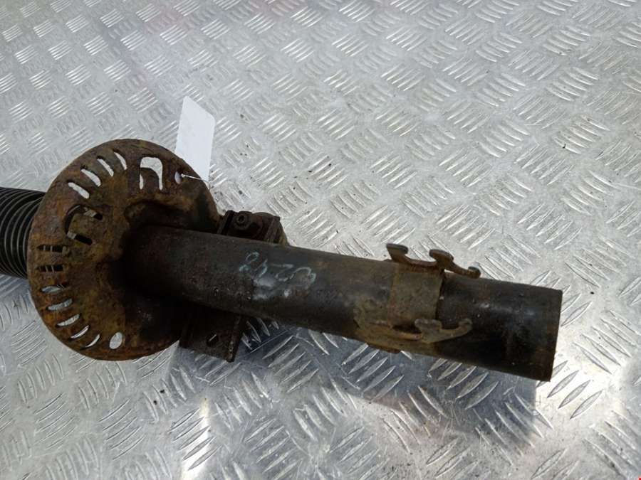 GS3209F Амортизатор передний правый Skoda Rapid (2012-2020) Хетчбэк 5дв. 2015г. | Фото № 3 GS3209F Амортизатор передний правый Skoda Rapid (2012-2020) Хетчбэк 5дв. 2015г. - Фото 3