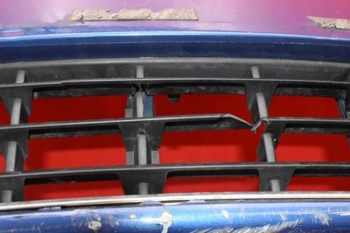 8H0807437 Бампер передний Audi A4 B6 (2000-2005) 2000г. | Фото № 9 8H0807437 Бампер передний Audi A4 B6 (2000-2005) 2000г. - Фото 9