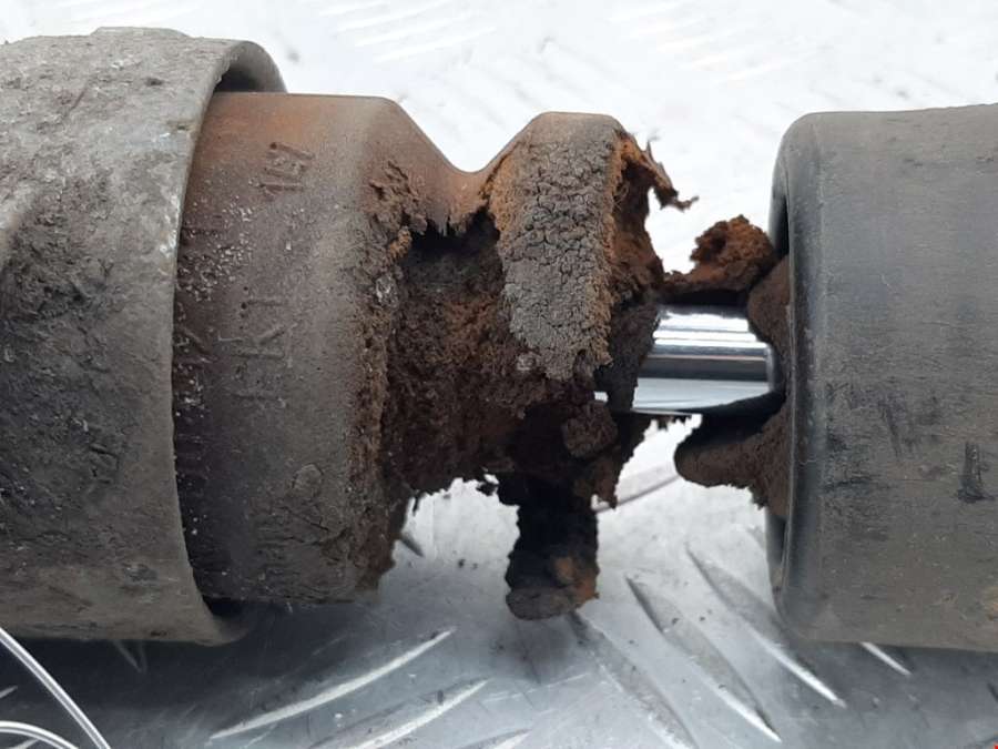 Амортизатор задний левый Skoda Rapid (2012-2020) Хетчбэк 5дв. 2015г. | Фото № 4 Амортизатор задний левый Skoda Rapid (2012-2020) Хетчбэк 5дв. 2015г. - Фото 4