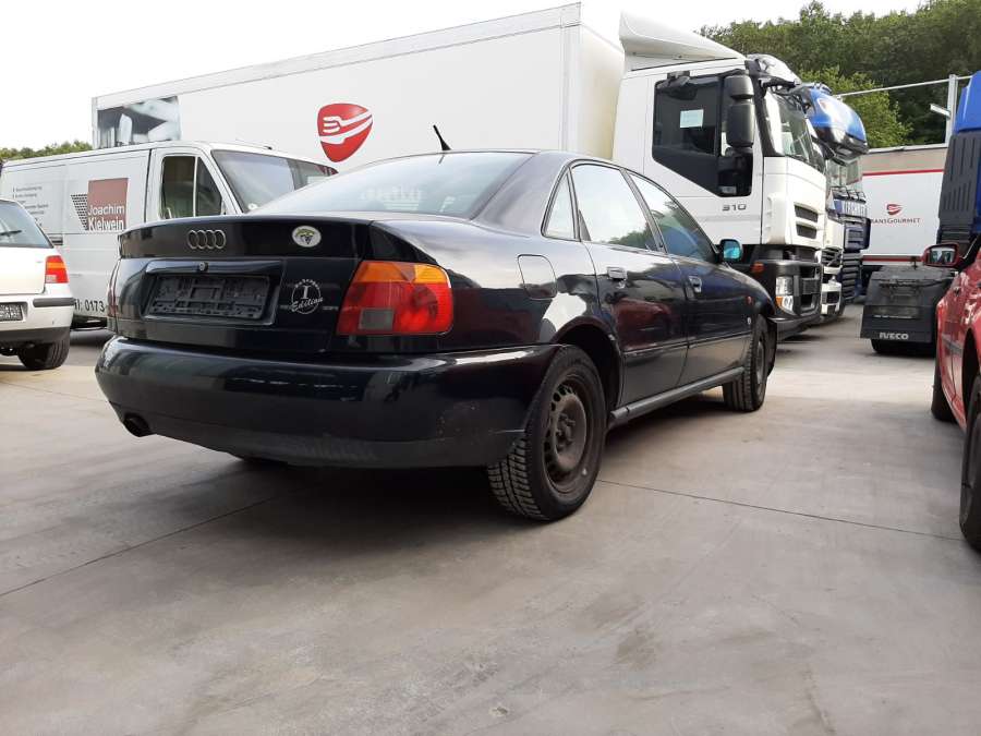 Замок двери задней правой Audi A4 B5 (1994-2001) Седан 1996г. | Фото № 6 Замок двери задней правой Audi A4 B5 (1994-2001) Седан 1996г. - Фото 6